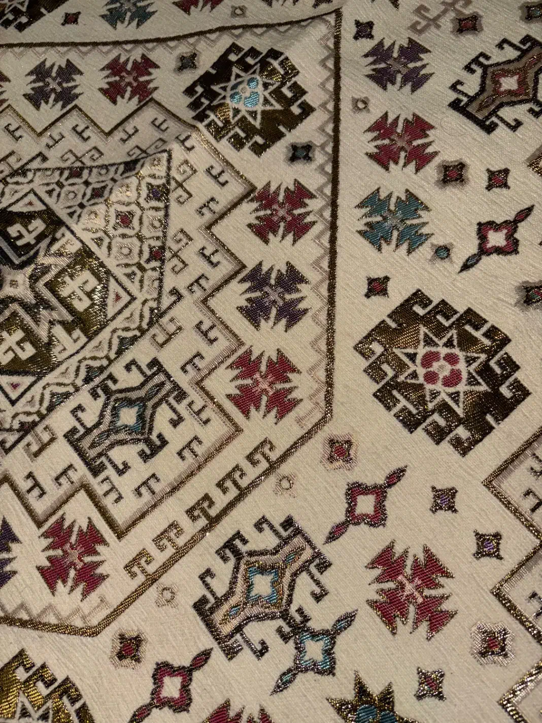 رومیزی طرح مخمل قلمکاری|پرده، رانر، رومیزی|گرگان, |دیوار