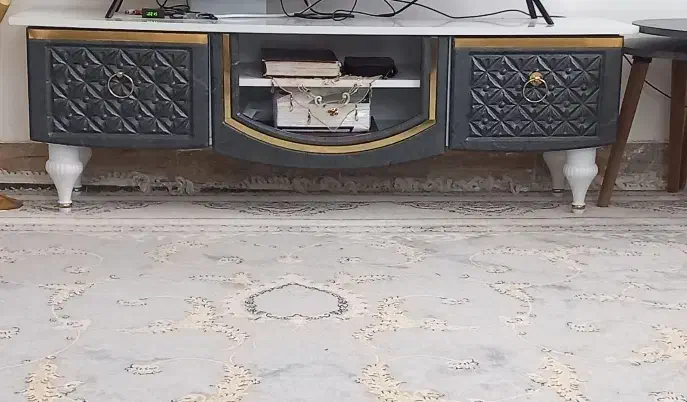 میزتلویزیون|میز تلویزیون|تربت جام, میان جام|دیوار