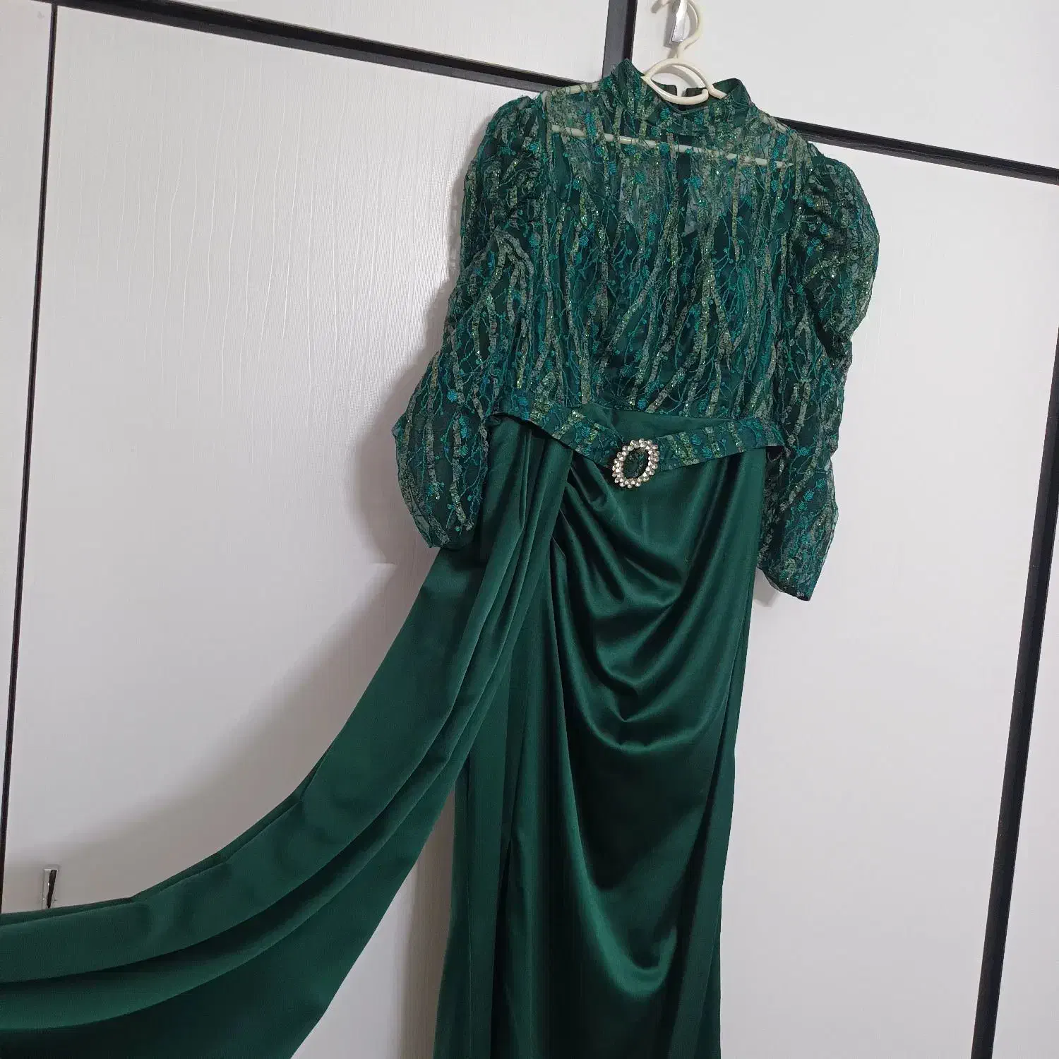 لباس مجلسی در حد نو|لباس|بروجرد, |دیوار