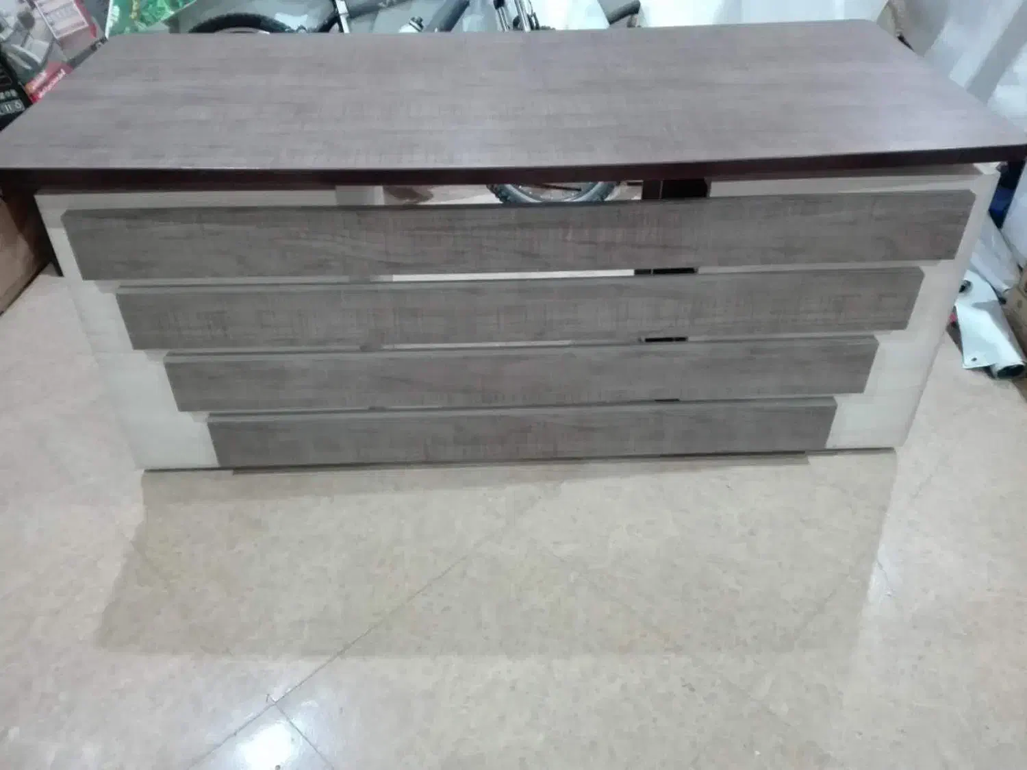 میز مدیریت و دکور|دفتر کار|خمینیشهر, |دیوار