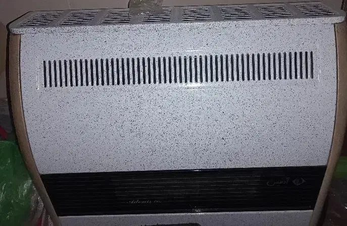 دو عدد بخاری گازی|بخاری، هیتر، شومینه|تفت, |دیوار