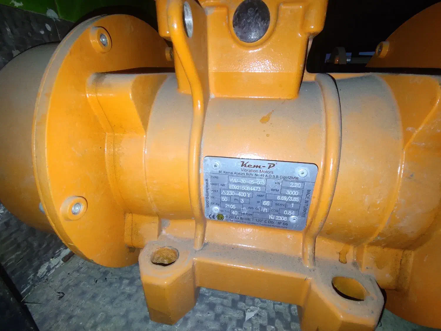 ویبراتور کمپ نو|ابزارآلات|شیراز, زند|دیوار