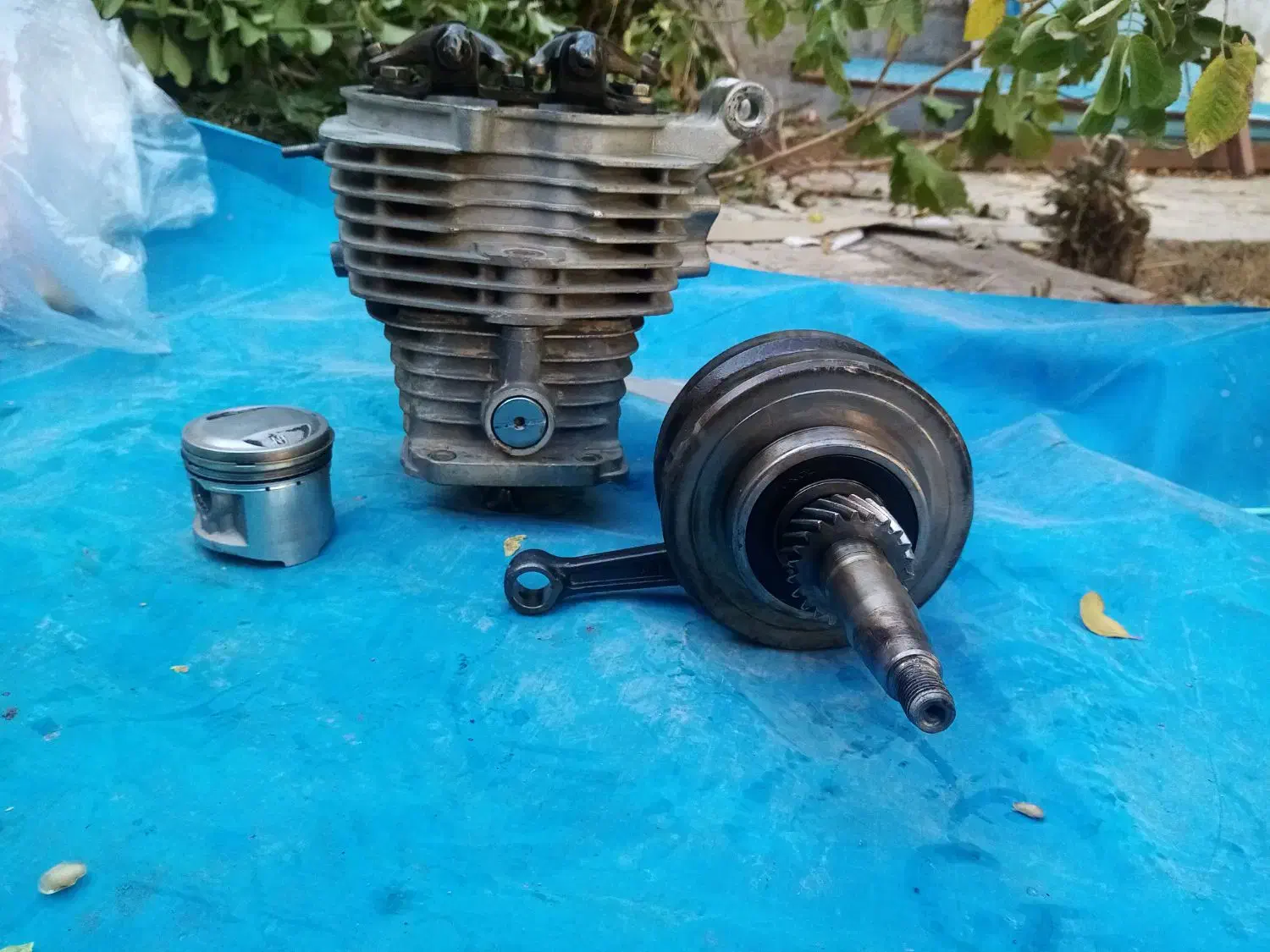 قطعات موتورسیکلت قیمت فضایی امروز|قطعات یدکی و لوازم جانبی|اصفهان, کوی امیریه|دیوار