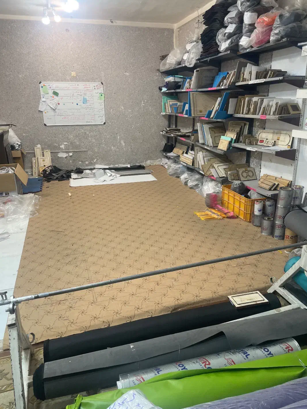 نیرو خانم جهت کار در تولیدی کیف|استخدام صنعتی، فنی، مهندسی|بندر ماهشهر, |دیوار