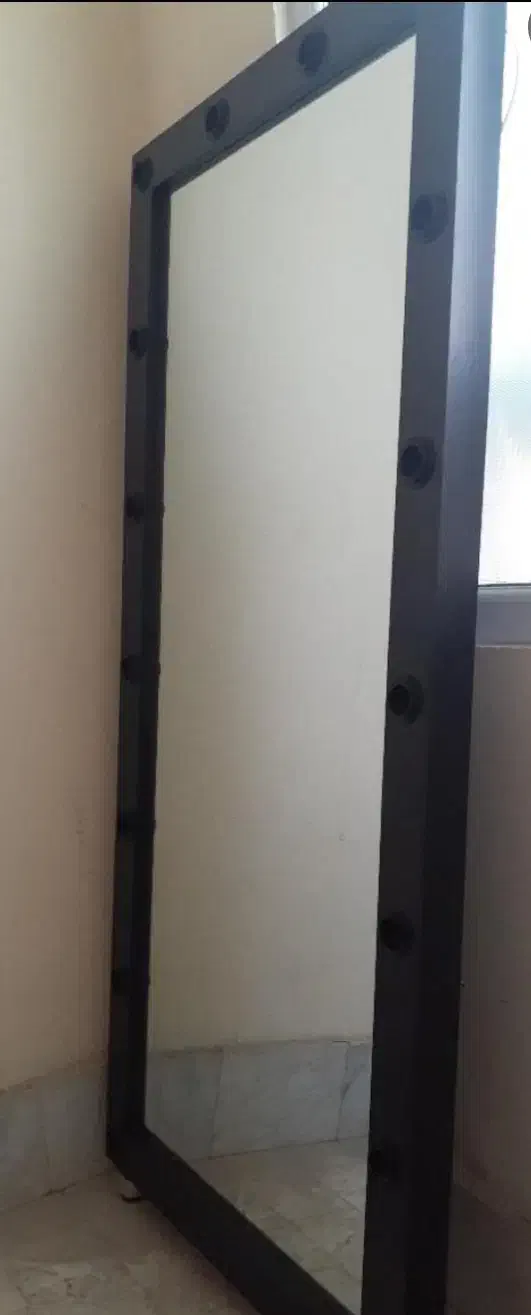 آینه قدی چراغدار|آینه|آبادان, |دیوار