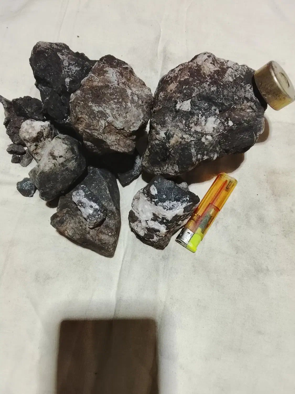 شهاب سنگ مزوسیدریت|کلکسیون اشیاء عتیقه|شیراز, گچی|دیوار