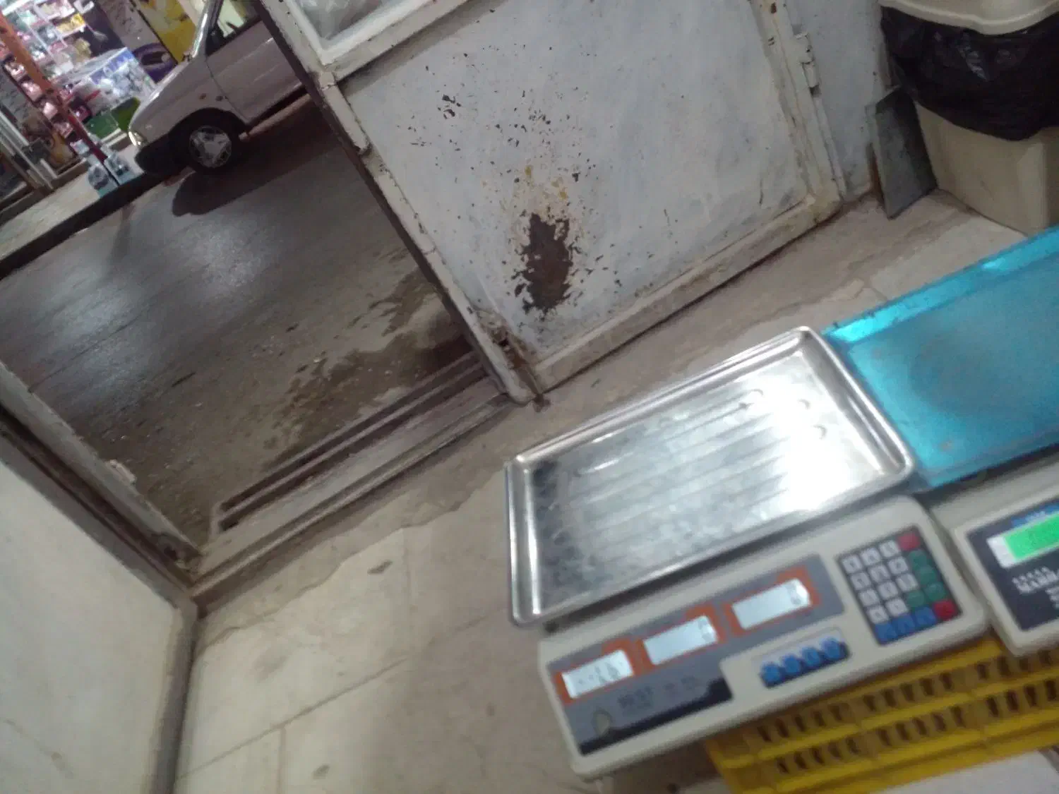 ترازوخراب خاک میفروشمشان۱۵۰۰|فروشگاه و مغازه|همدان, |دیوار