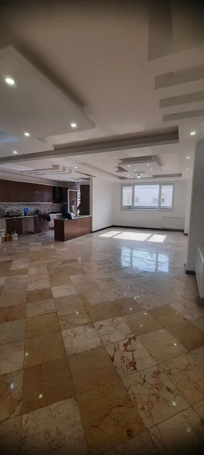 اجاره واحد ۱۴۰ متری/سه خواب