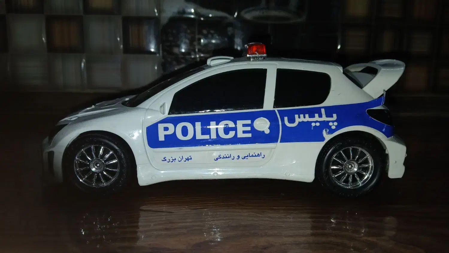 ماشین پلیس ۲۰۶ درحد نو|اسباب‌‌بازی|محمدیه-قزوین, |دیوار