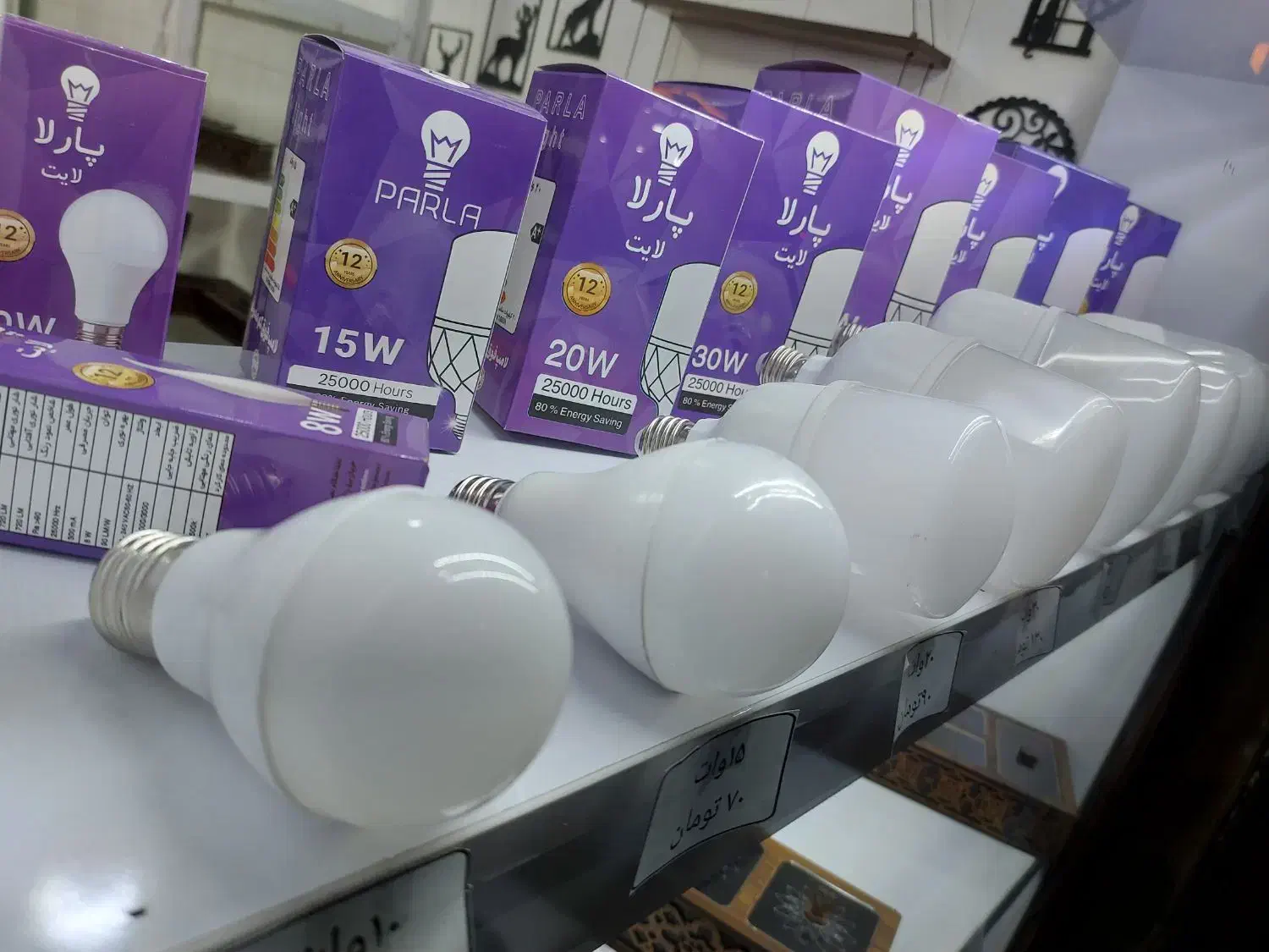 فروش تکی لامپ شرکتی به نرخ عمده/لامپ ال ای دی|لامپ و چراغ|کرمانشاه, |دیوار