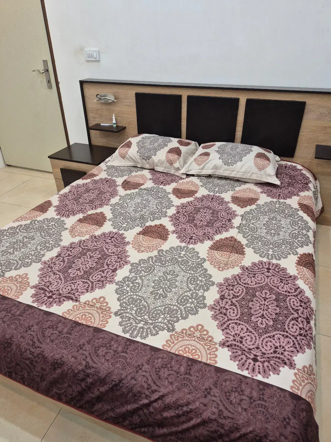 سرویس خواب برند چوب سنگ|تخت و سرویس خواب|زاهدان, |دیوار