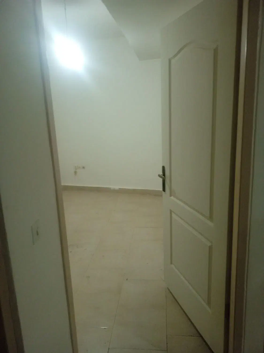 واحد78 خدماتی مسکونی|فروش آپارتمان|سمنان, |دیوار