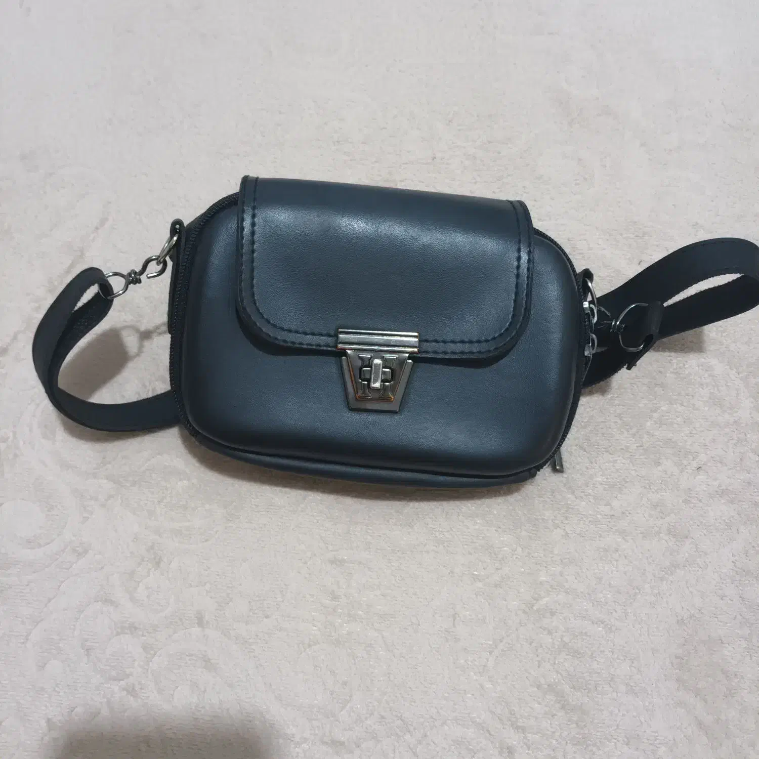 کیف وکفش|کیف، کفش، کمربند|تبریز, |دیوار