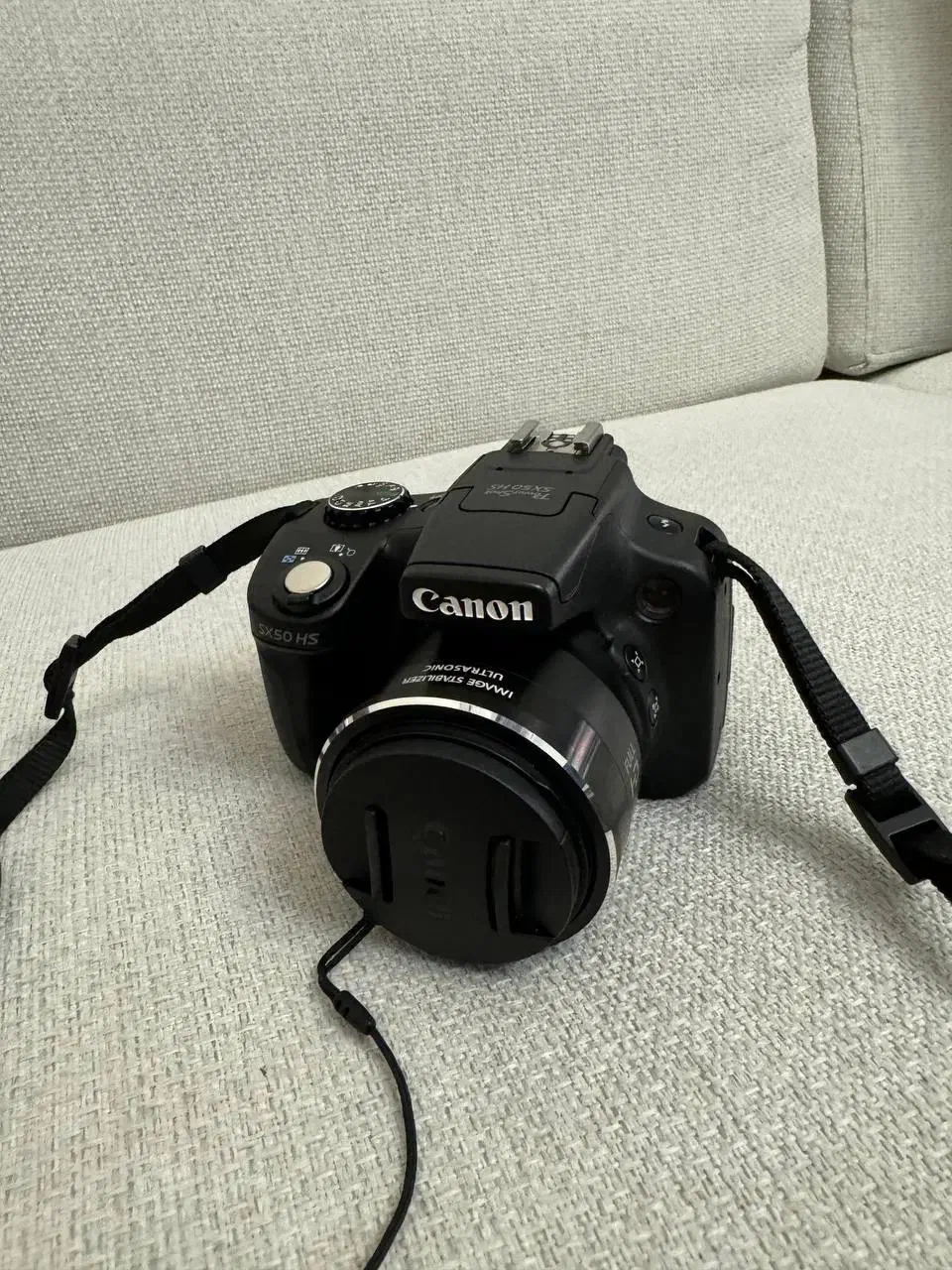 دوربین عکاسی canon به همراه سه پایه benro|دوربین عکاسی و فیلم‌برداری|تهران, حشمتیه|دیوار