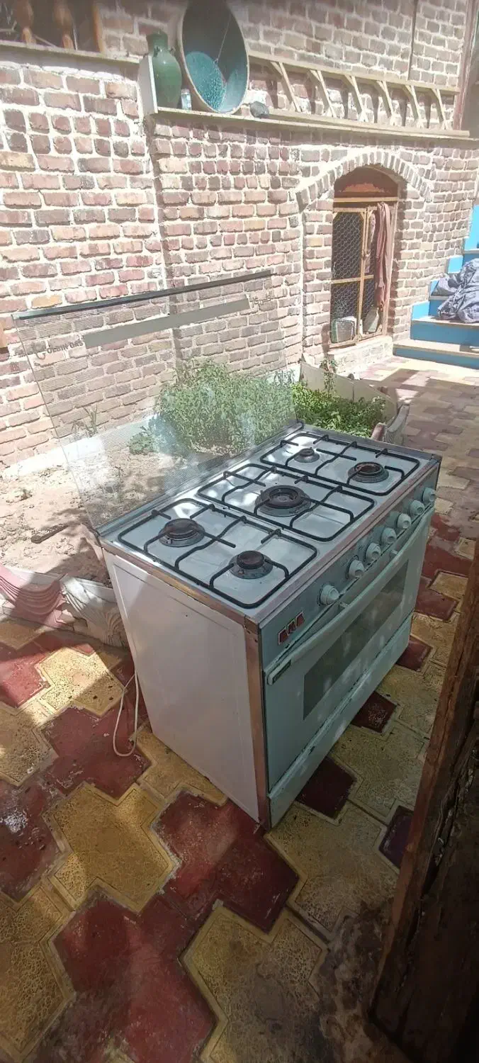 گاز فر گلبین سالم|اجاق گاز و لوازم برقی پختوپز|کنگاور, |دیوار