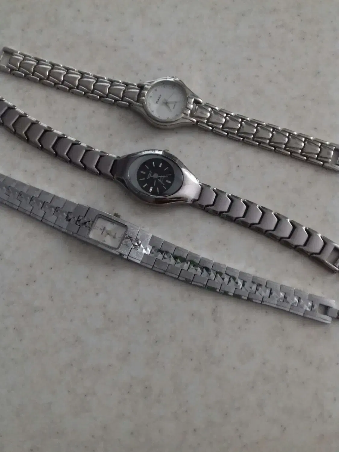 3عدد ساعت زنانه|ساعت|اراک, |دیوار