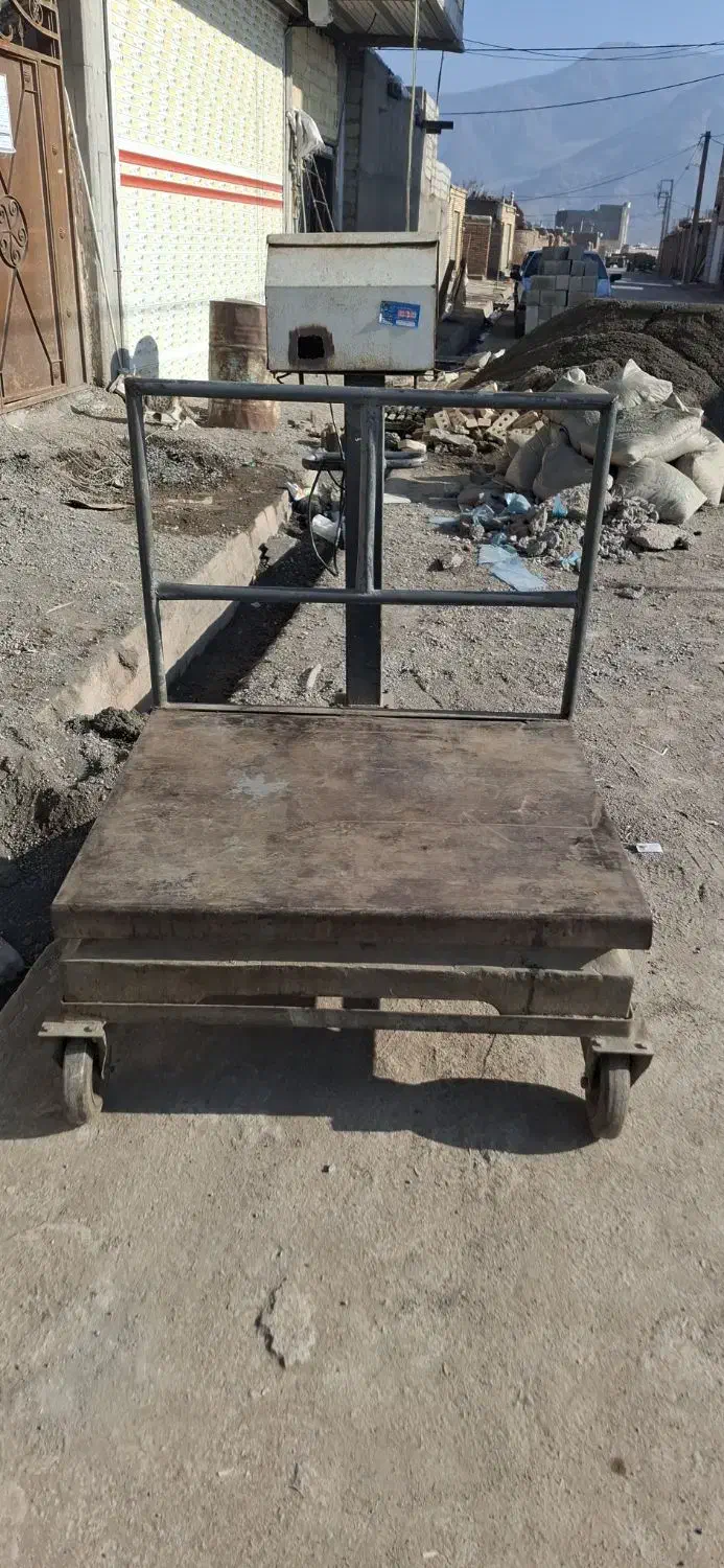 ترازوی یک تنی|فروشگاه و مغازه|ایواوغلی, |دیوار