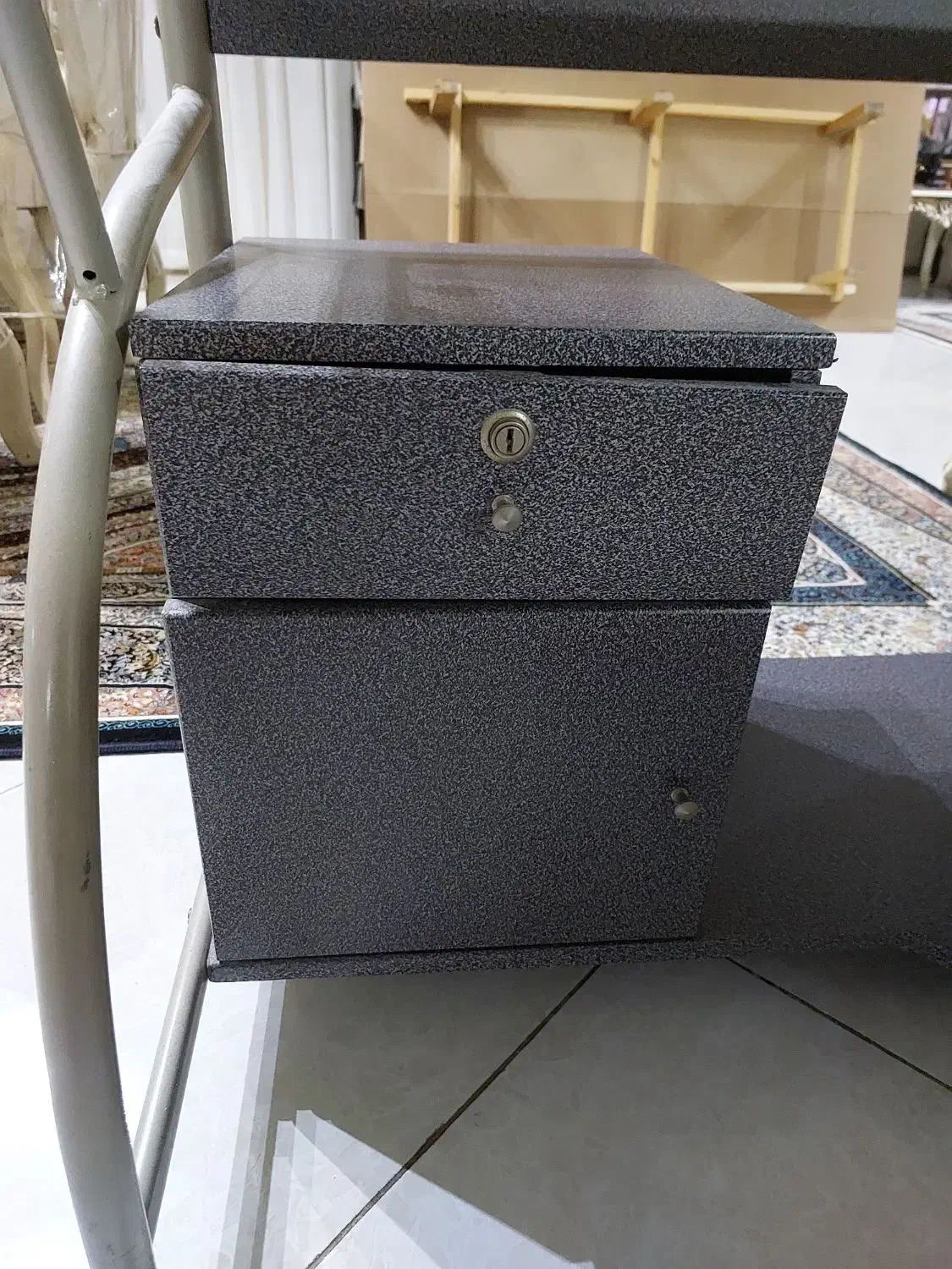 میز تحریر|میز تحریر و کامپیوتر|تهران, خزانه|دیوار