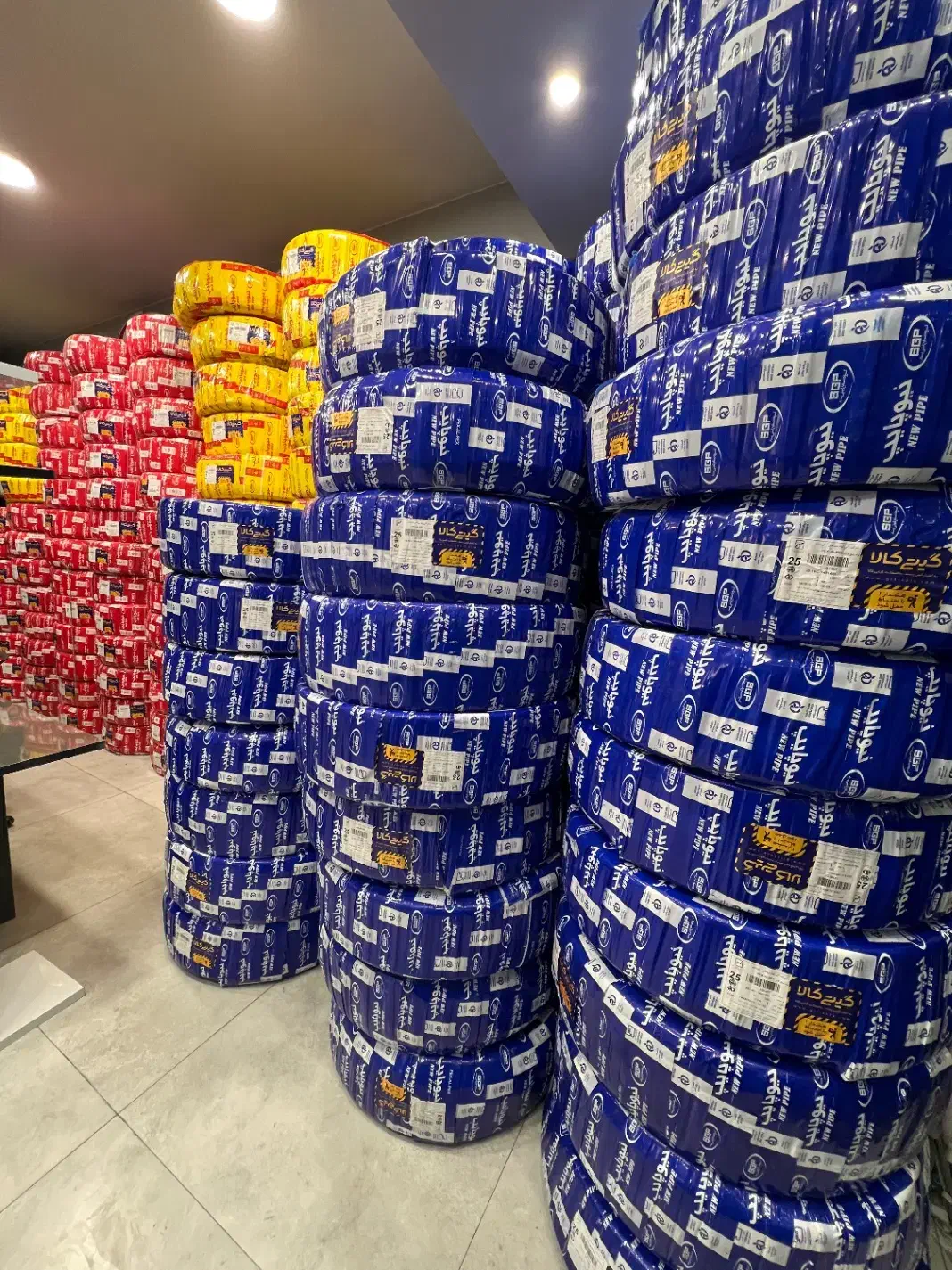 نمایندگی لوله و اتصالات برند نیوپایپ و آذین لوله|عمدهفروشی|یزد, |دیوار