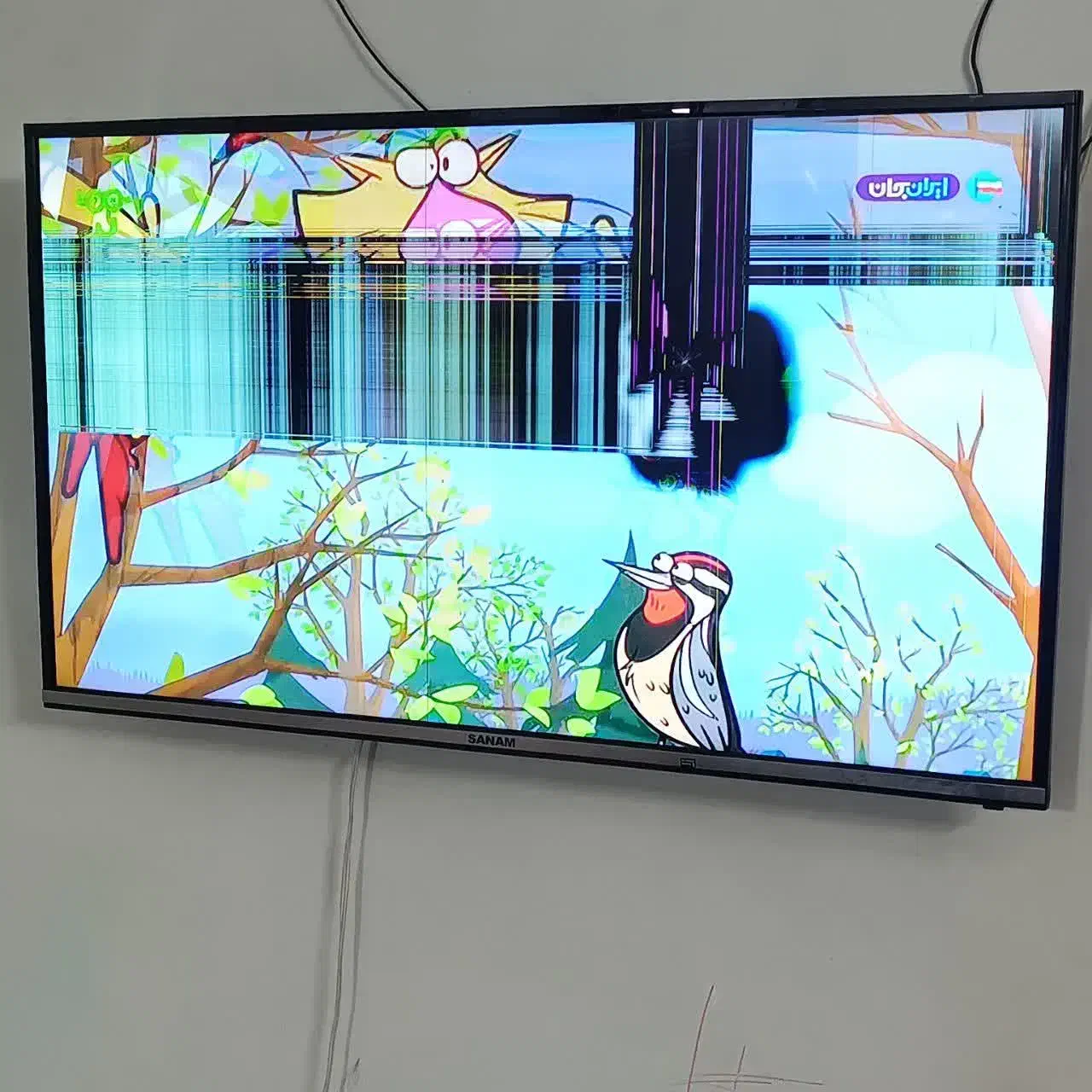 تلویزیون ۴۳ صنام اسمارت|تلویزیون و پروژکتور|کهریزک, |دیوار