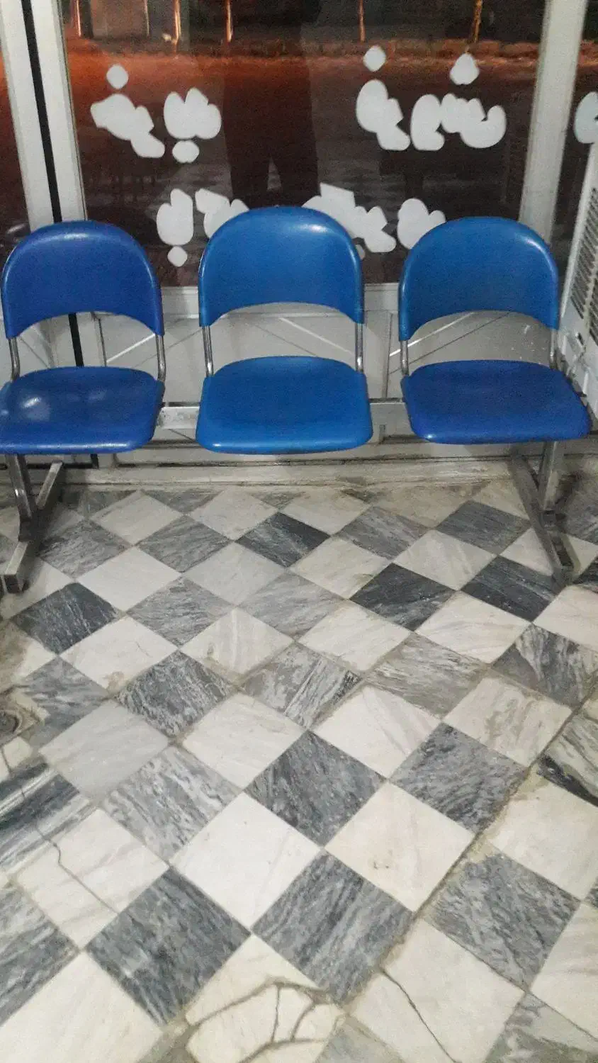 صندلی|صندلی و نیمکت|کرمانشاه, |دیوار