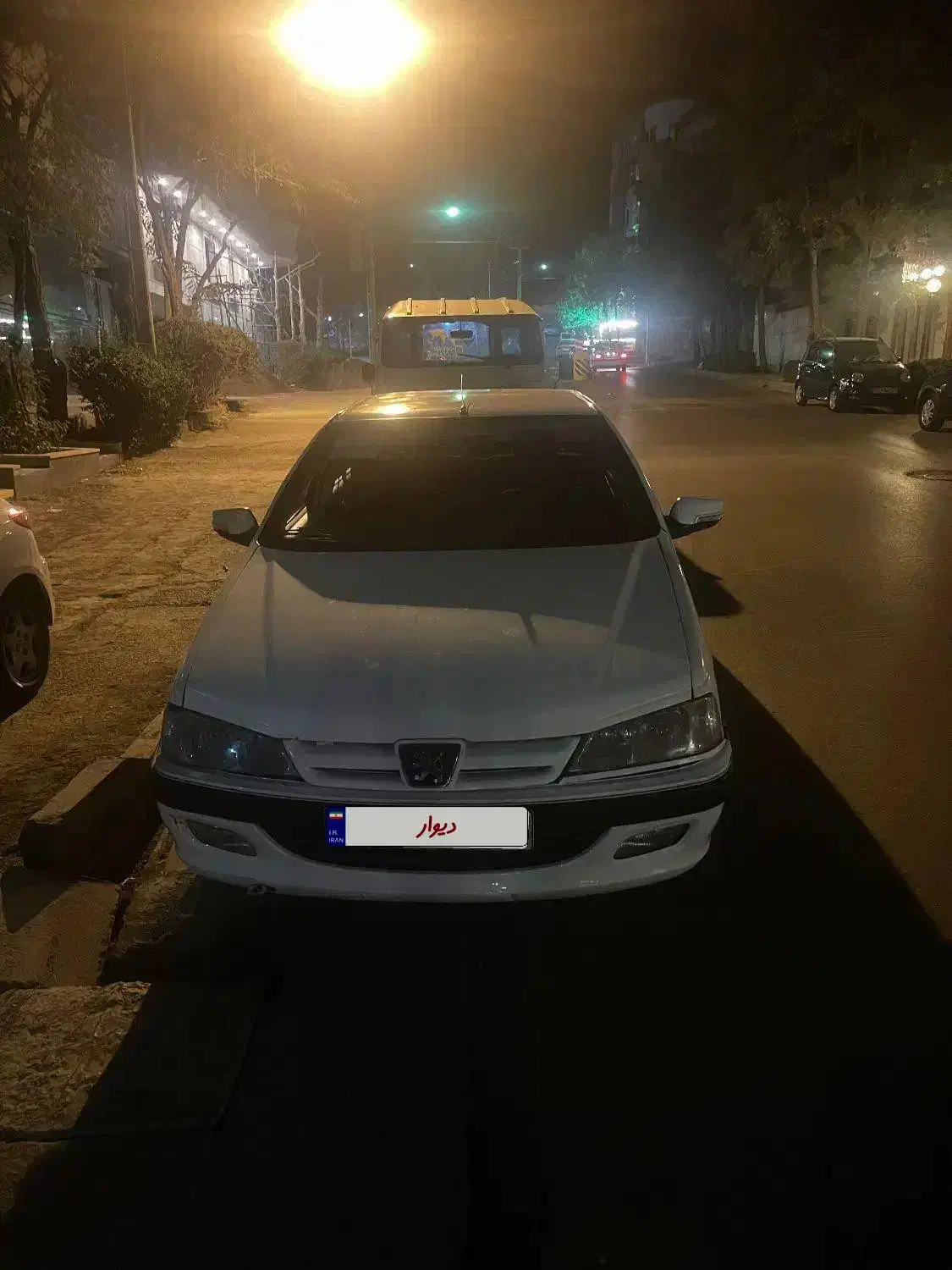 پژو پارس سفید مدل ۸۹ داشبورد جدید|خودرو سواری و وانت|مشهد, نیروی هوایی|دیوار