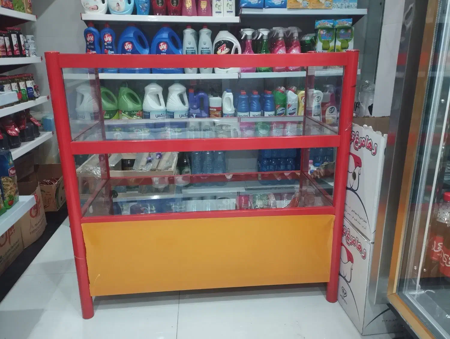 میز پیشخوان ویترین شیشه ای|فروشگاه و مغازه|ری, دیلمان|دیوار