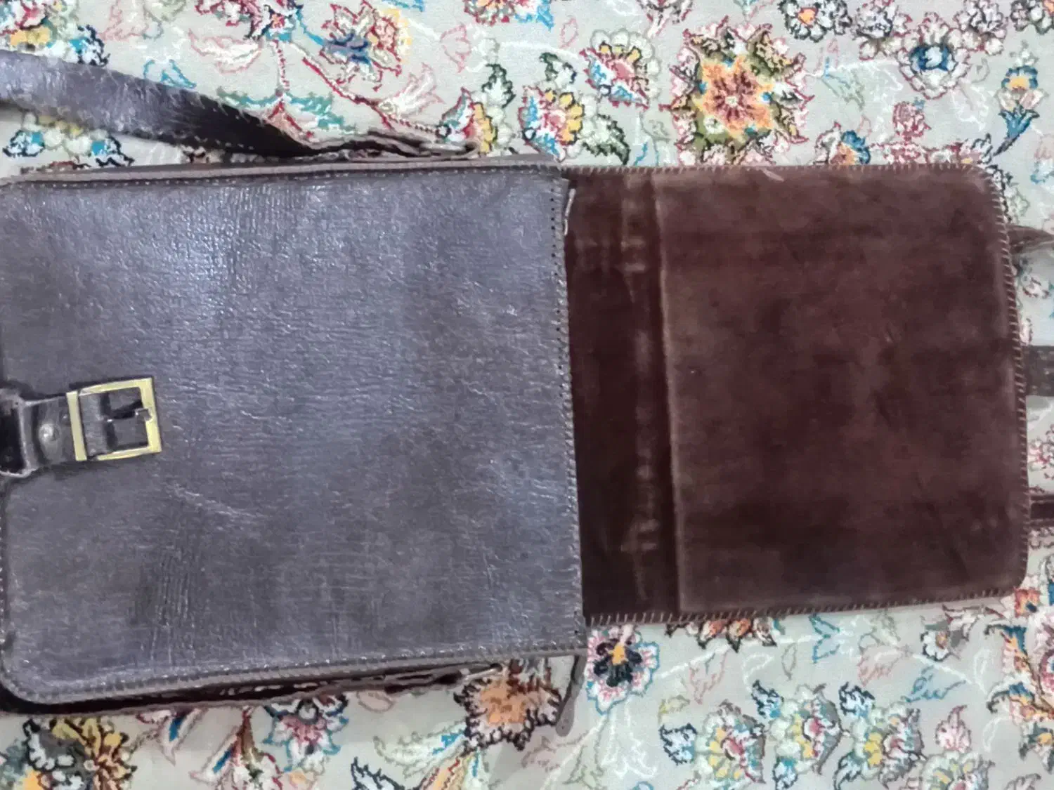 کیف چرمی|کیف، کفش، کمربند|گنبد کاووس, |دیوار