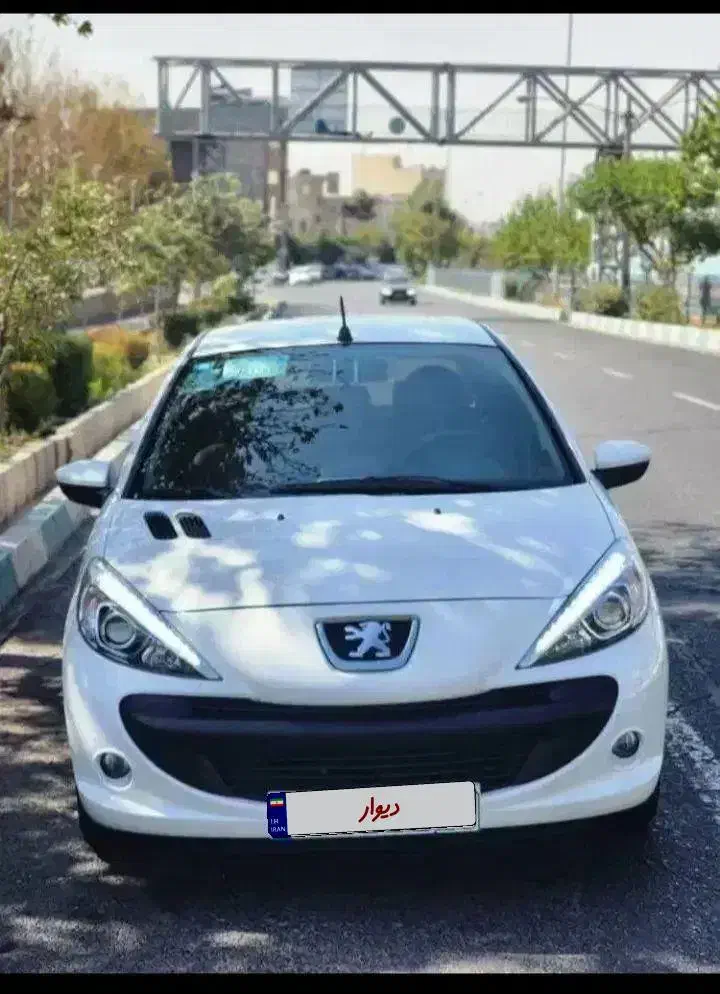 207tu5سقف فلز هیدرولیک ارتقا یافته۱۴۰۴ زیر قیمت|خودرو سواری و وانت|کرمانشاه, |دیوار