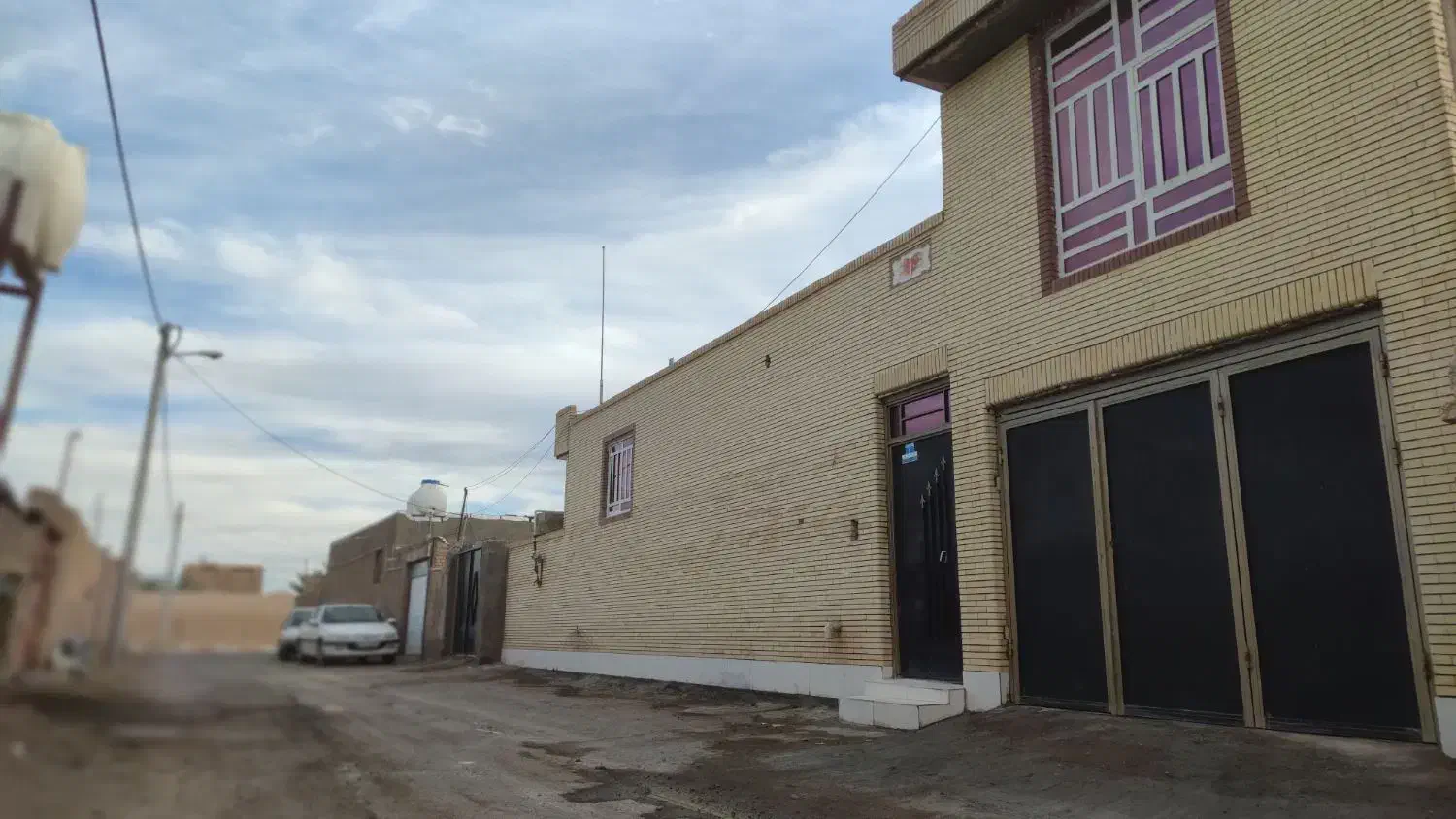 خانه صفاییه نوق قیمت یه ۲۰۷|فروش خانه و ویلا|فردوس (کرمان), |دیوار