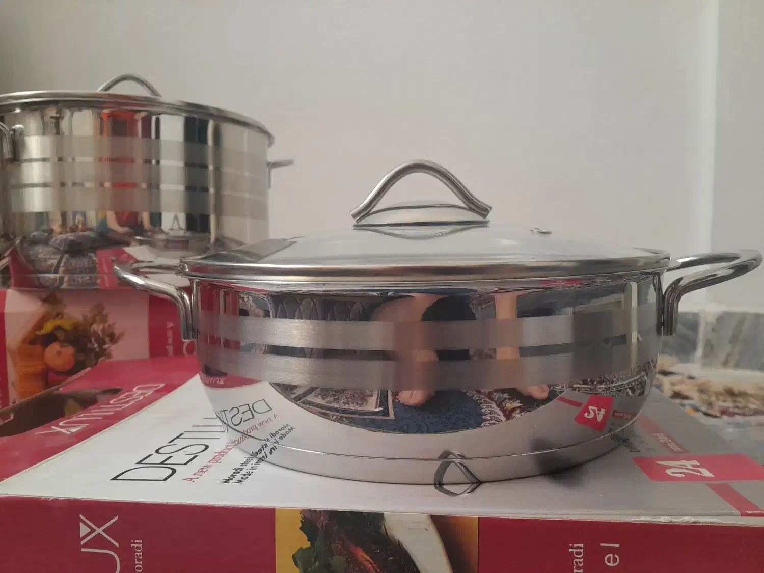 سرویس قابلمه استیل|ظروف پخت‌وپز|کرج, مصباح|دیوار