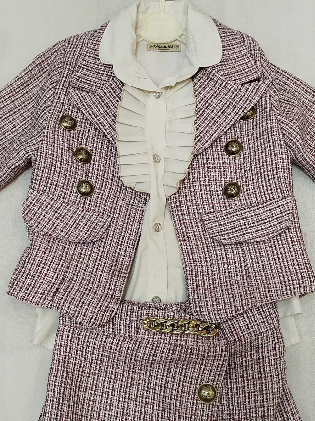 لباسهای شیک و به روز|کفش و لباس بچه|رشت, بوسار|دیوار