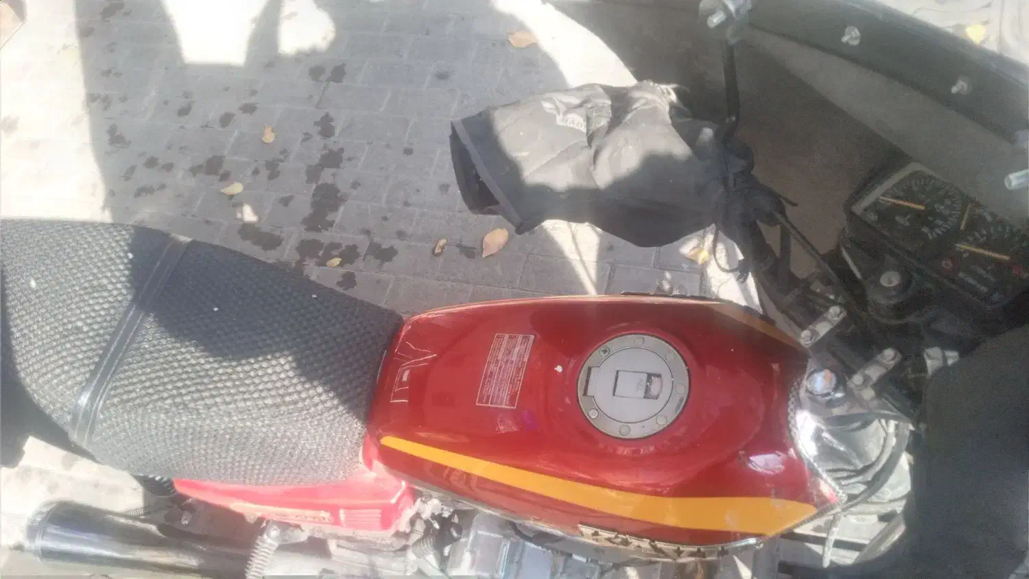 کویر۲۰۰سی سی ۴۰۲ کاربرات شده عالی  استثنایی|موتورسیکلت|لنجان, |دیوار