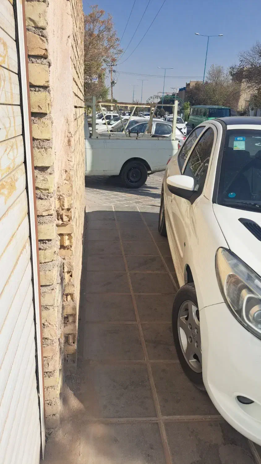 ۲۰۷ مدل اخر ۱۴۰۲|خودرو سواری و وانت|یزد, |دیوار