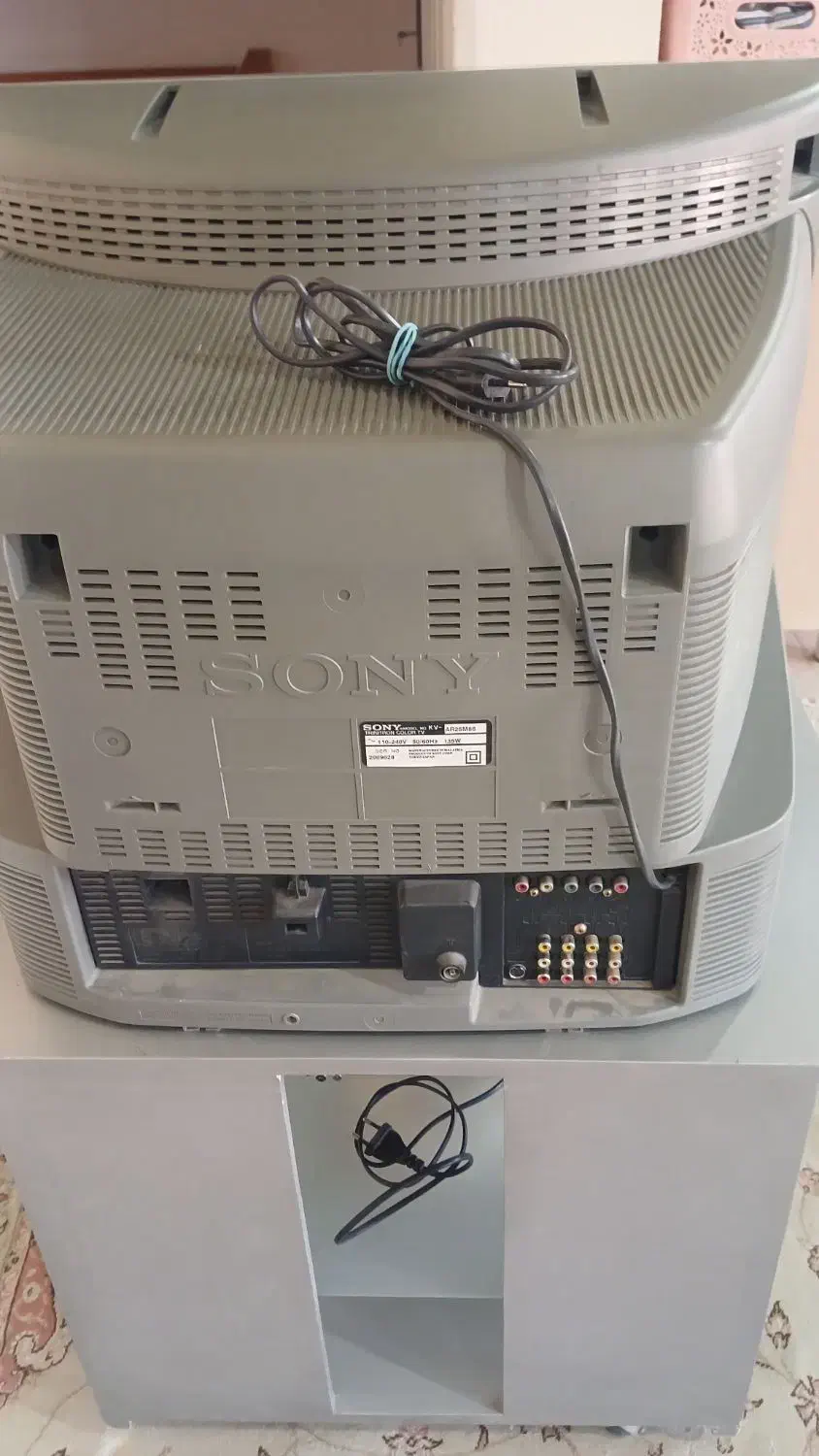 تلویزیون سونی و دستگاه دیجیتال داخلی|تلویزیون و پروژکتور|کیلان, |دیوار