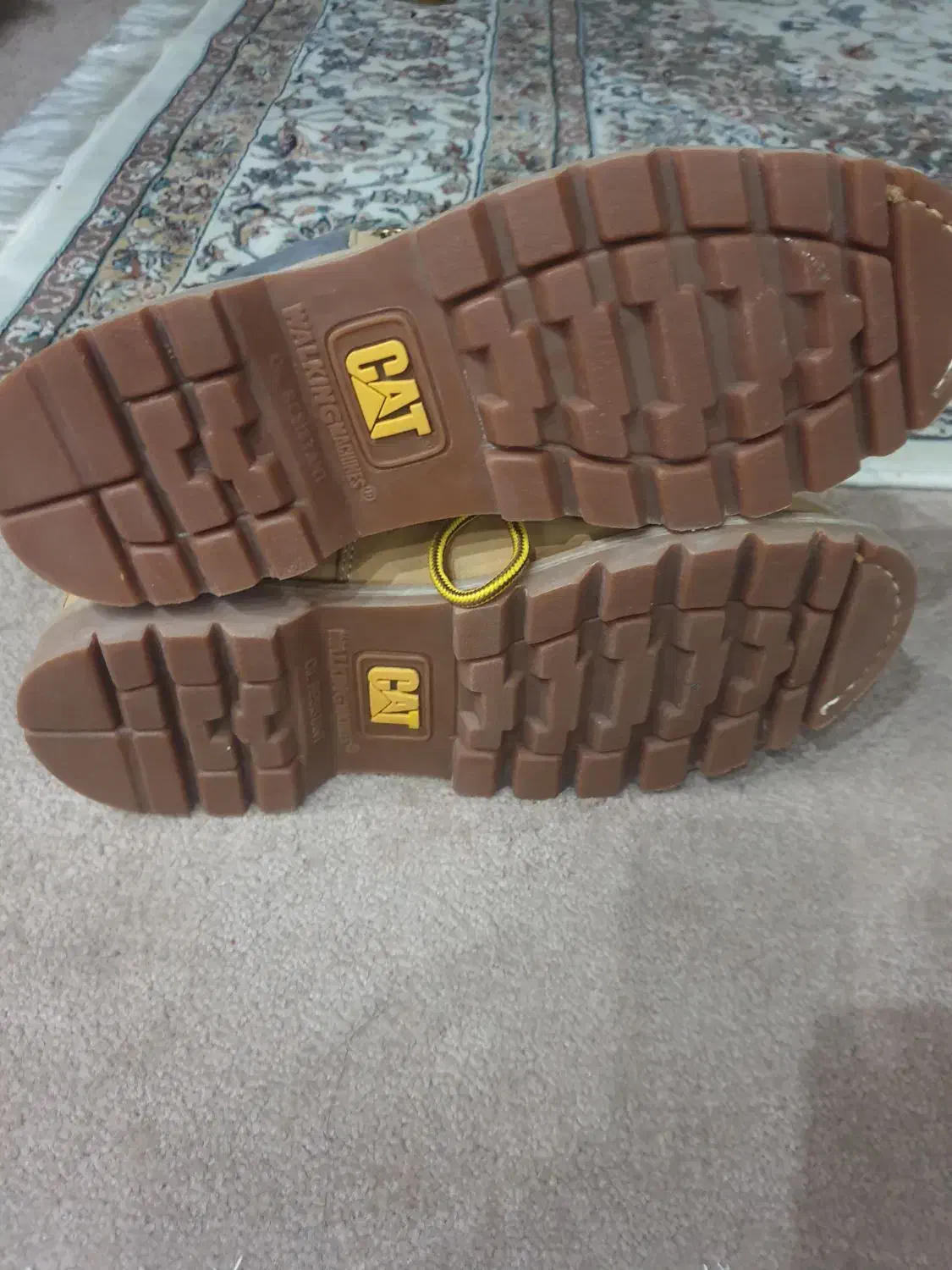 کفش CATERPILLAR اورجینال سایز 44|کیف، کفش، کمربند|شیراز, رکن‌آباد|دیوار
