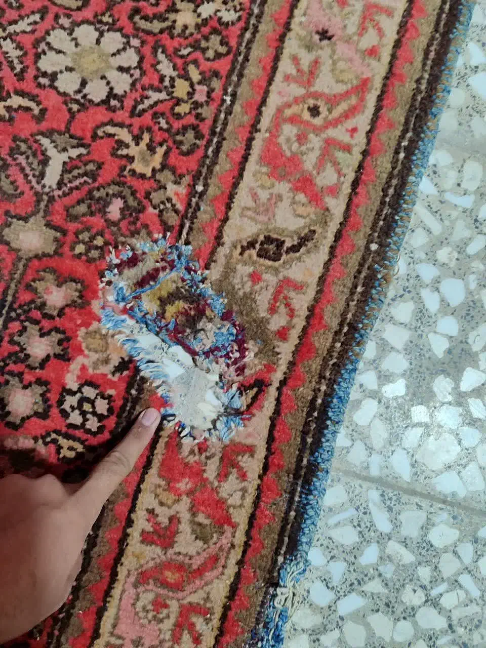 کناره دستبافت کهنه ملایر|فرش|تهران, مولوی|دیوار