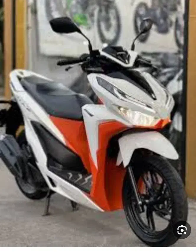 موتور کلیک سفید نارنجی مدل 1404|موتورسیکلت|اراک, |دیوار