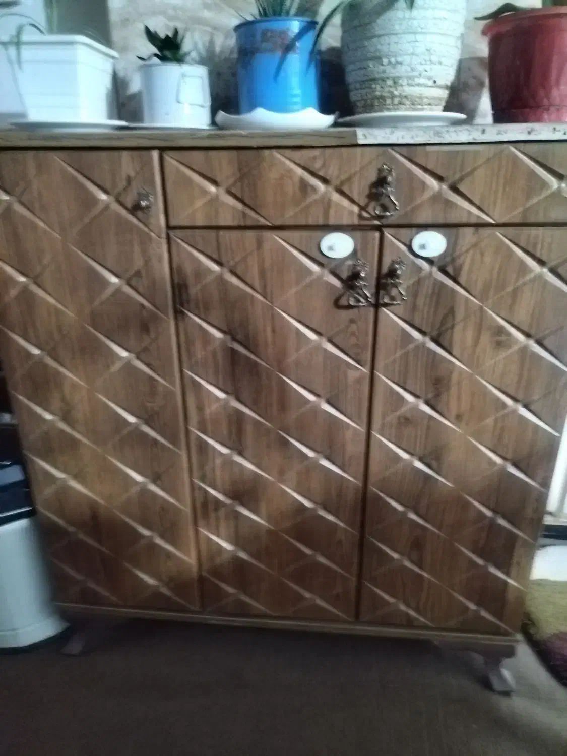 جا کفشی میز تی وی مبل 7 نفره همرا ه میز وسط|مبلمان خانگی و میز عسلی|صفادشت, |دیوار