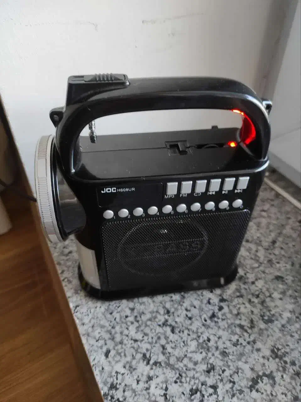 رادیو اسپیکر فلش خور چراغ قوه دار|سیستم صوتی خانگی|باسمنج, |دیوار