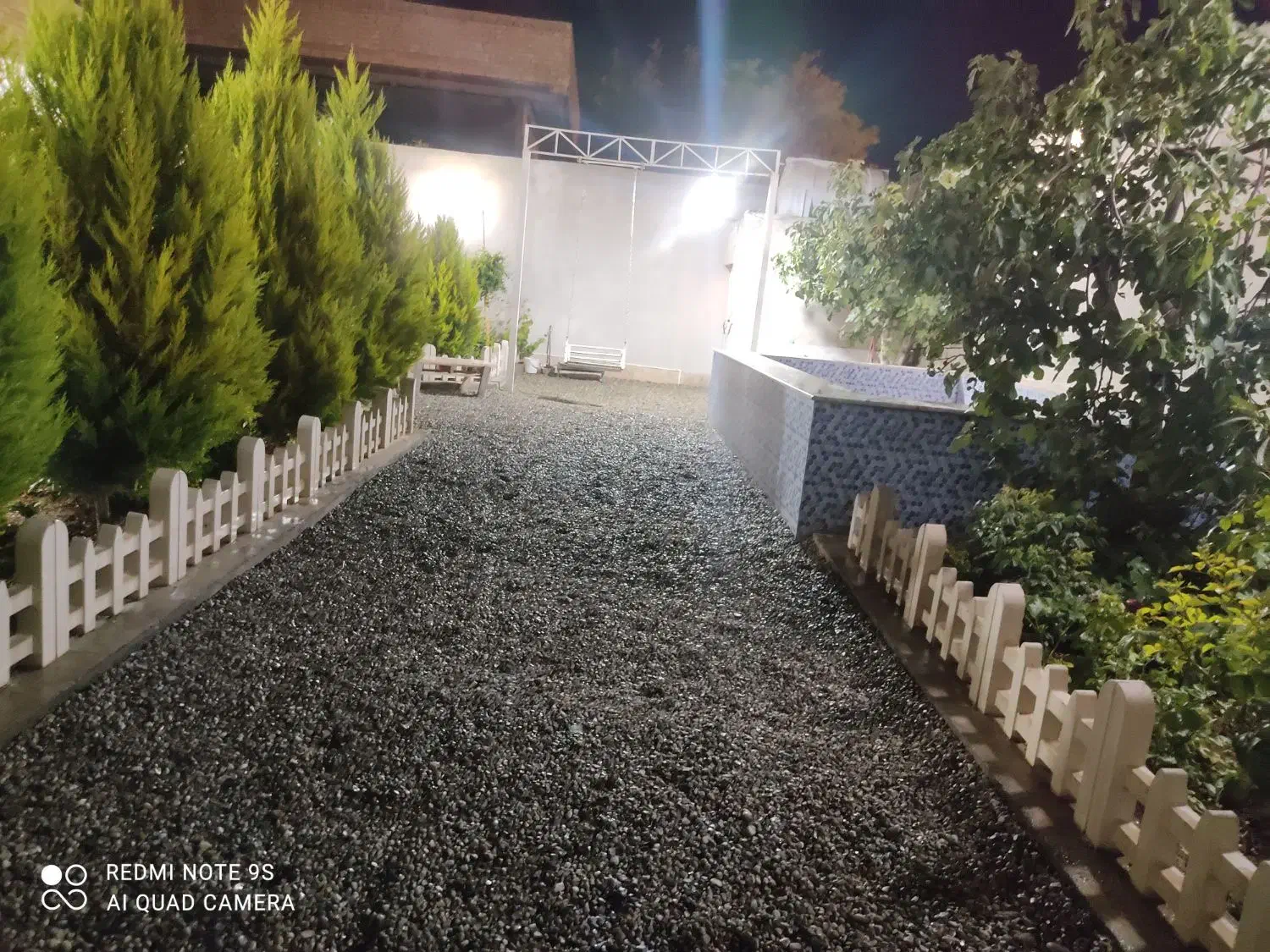 باغچه ای  زیبا  ، دنج  ، امن|اجارهٔ کوتاه‌مدت ویلا و باغ|ورامین, جعفر آباد اخوان|دیوار