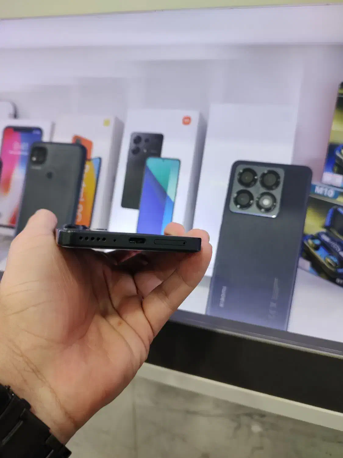 Note13 256 8|موبایل|بادرود, |دیوار