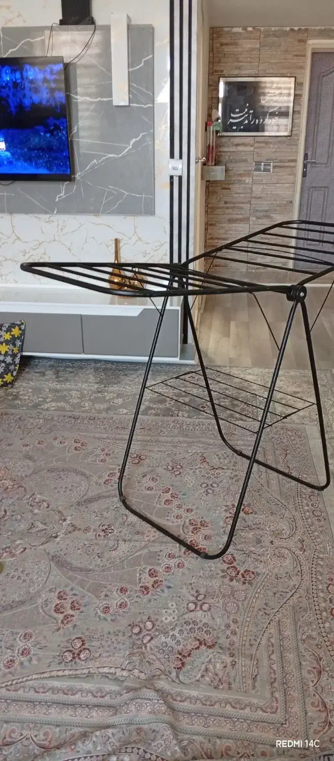 رخت اویز|بندرخت و رخت‌آویز|خرم‌آباد, |دیوار