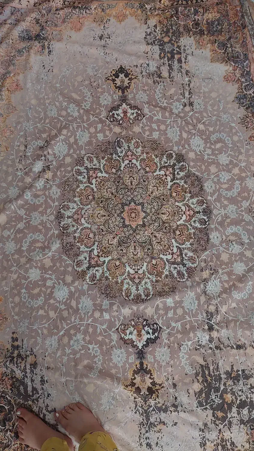 سه عدد روفرشی دوتا ۶متری کش دار یک عدد ۱۲متری مخمل|روفرشی|همدان, |دیوار