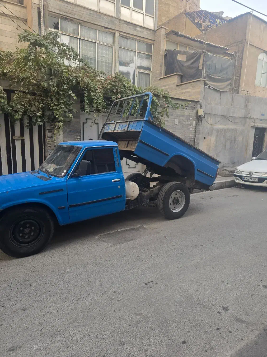 وانت نیسان کمپرسی ۸۸|خودرو سواری و وانت|ری, دولت‌آباد|دیوار