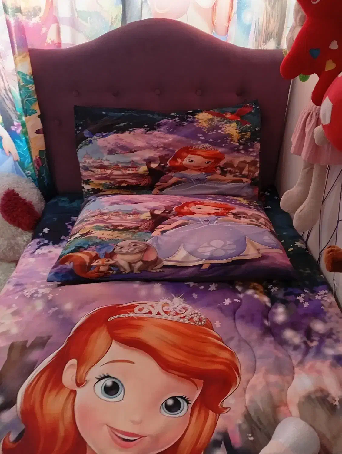 تخت خواب|تخت و سرویس خواب|گلبهار, شهر جدید گلبهار|دیوار