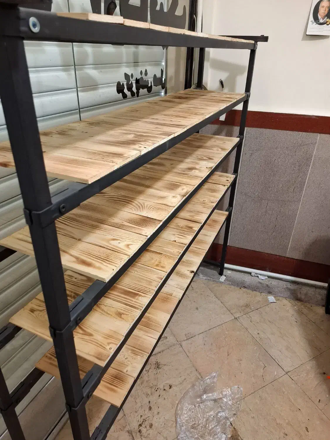 قفسه ویترینی مدرن|بوفه، ویترین، کنسول|مشهد, دانشجو|دیوار