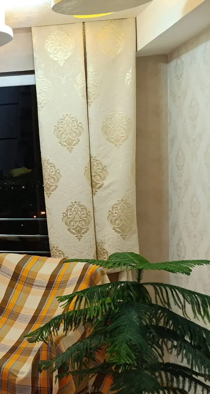 شال پرده تمیز و در حد نو|پرده، رانر، رومیزی|تبریز, |دیوار