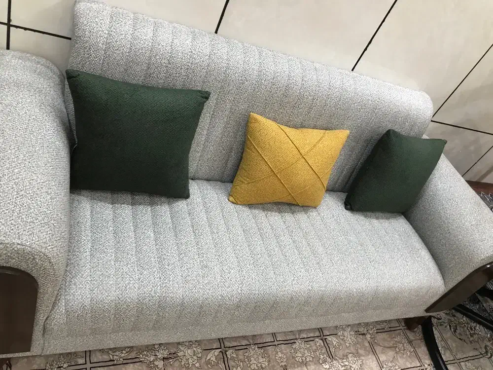 مبل راحتی 8 نفره|مبلمان خانگی و میز عسلی|تربتحیدریه, شهرک ولیعصر|دیوار