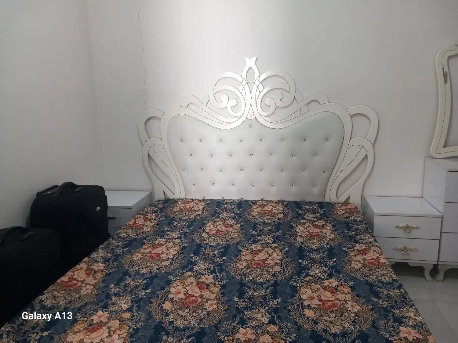 تخت خواب دونفره|تخت و سرویس خواب|رزن, |دیوار